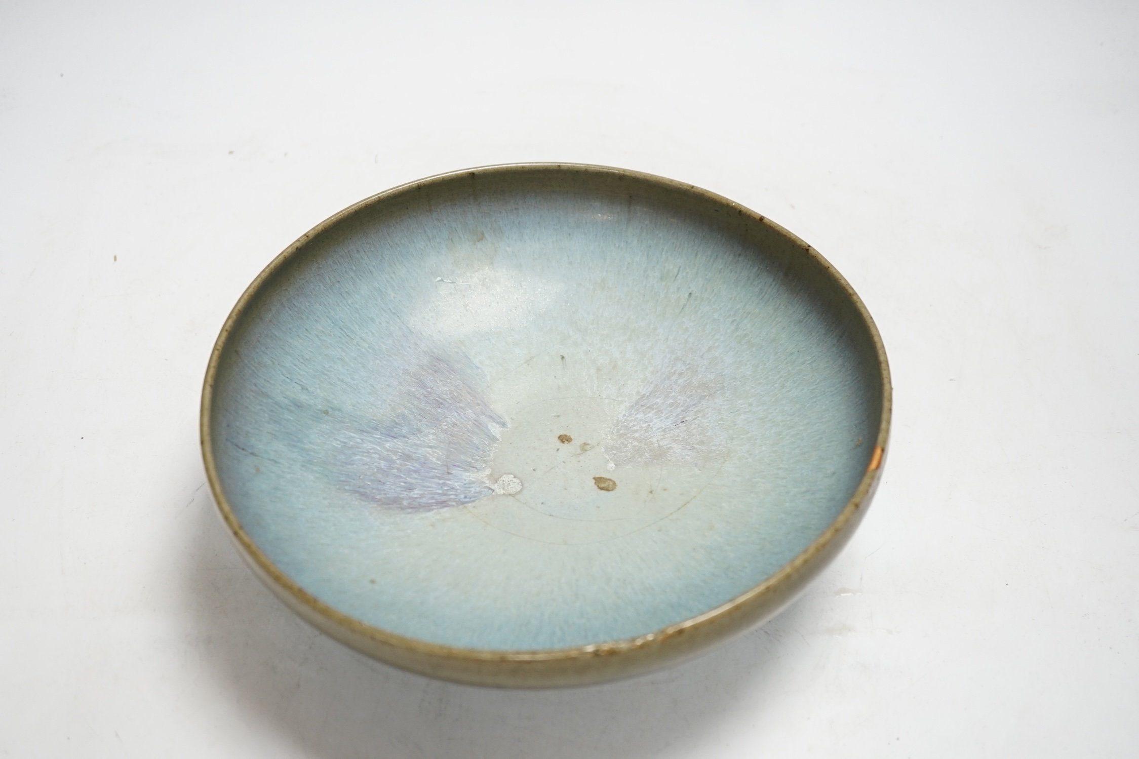 A Chinese Jun ware bowl, Song-Yuan dynasty, 23cm